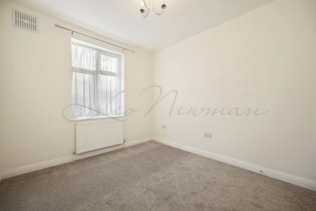 Property photo 3 of 8 Jpg