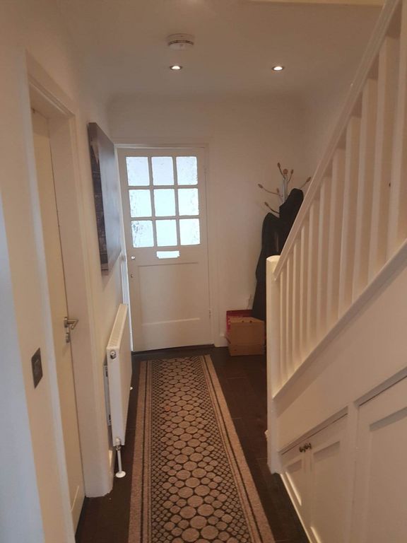 Property photo 2 of 26