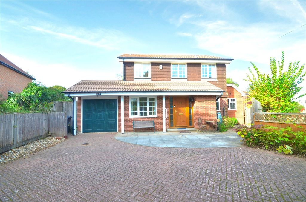 Property photo 1 of 28 Front