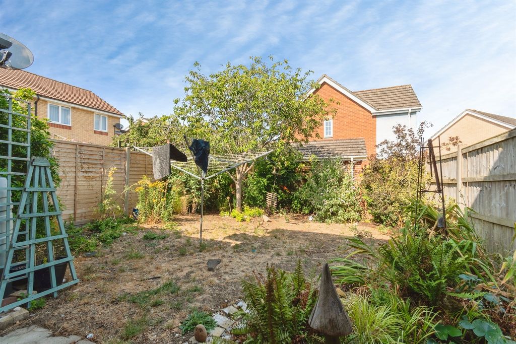 Property photo 2 of 10