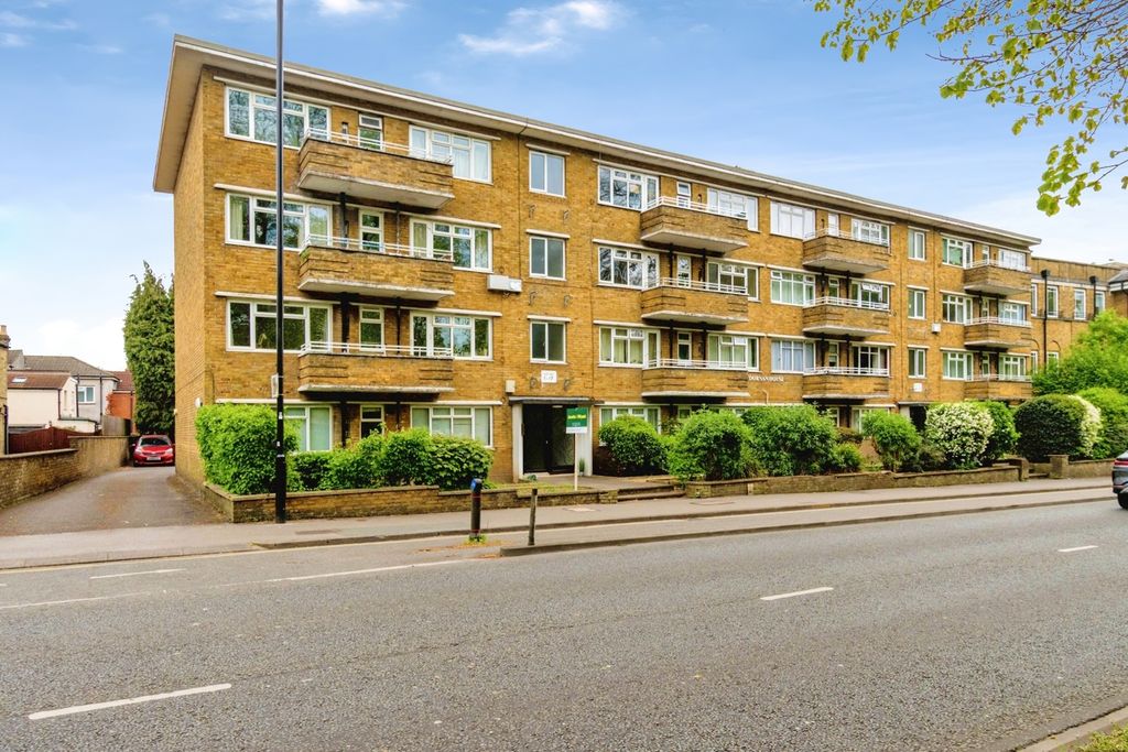 Property photo 1 of 18 Pbox-Img.Jpg