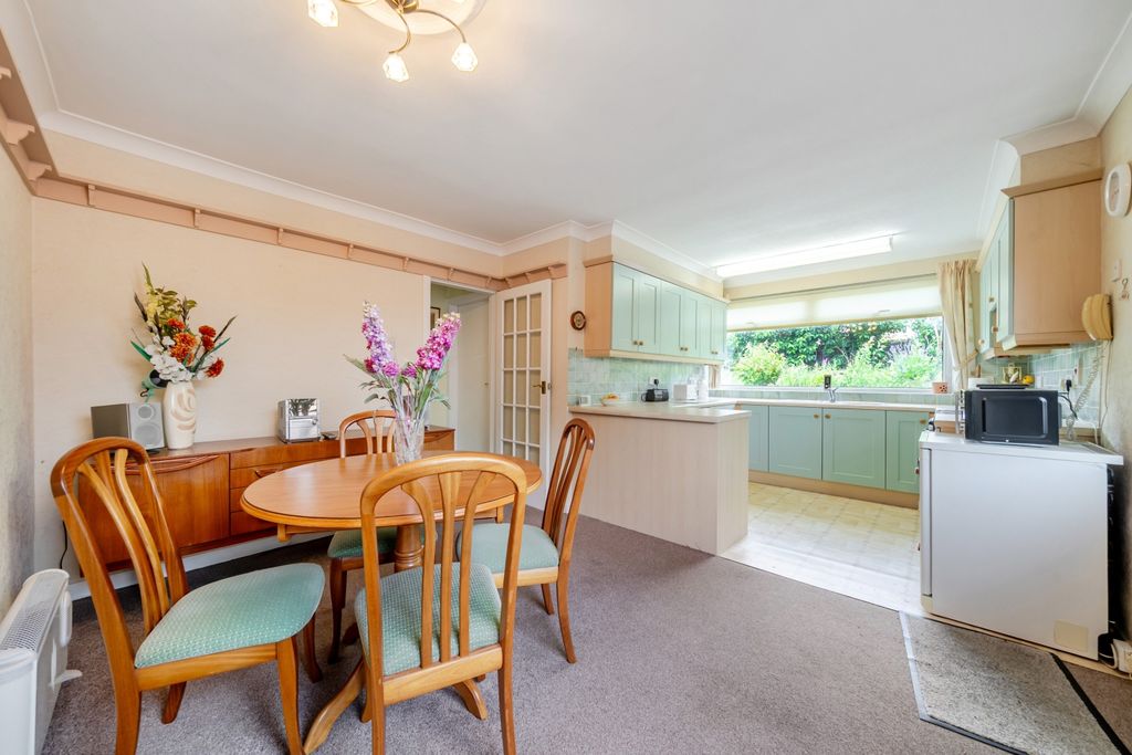 Property photo 3 of 16 Dining Room