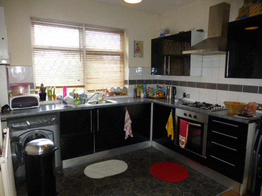 Property photo 3 of 6 Photograph 3