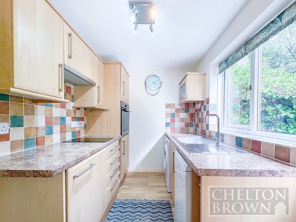 Property photo 3 of 12 Kitchen