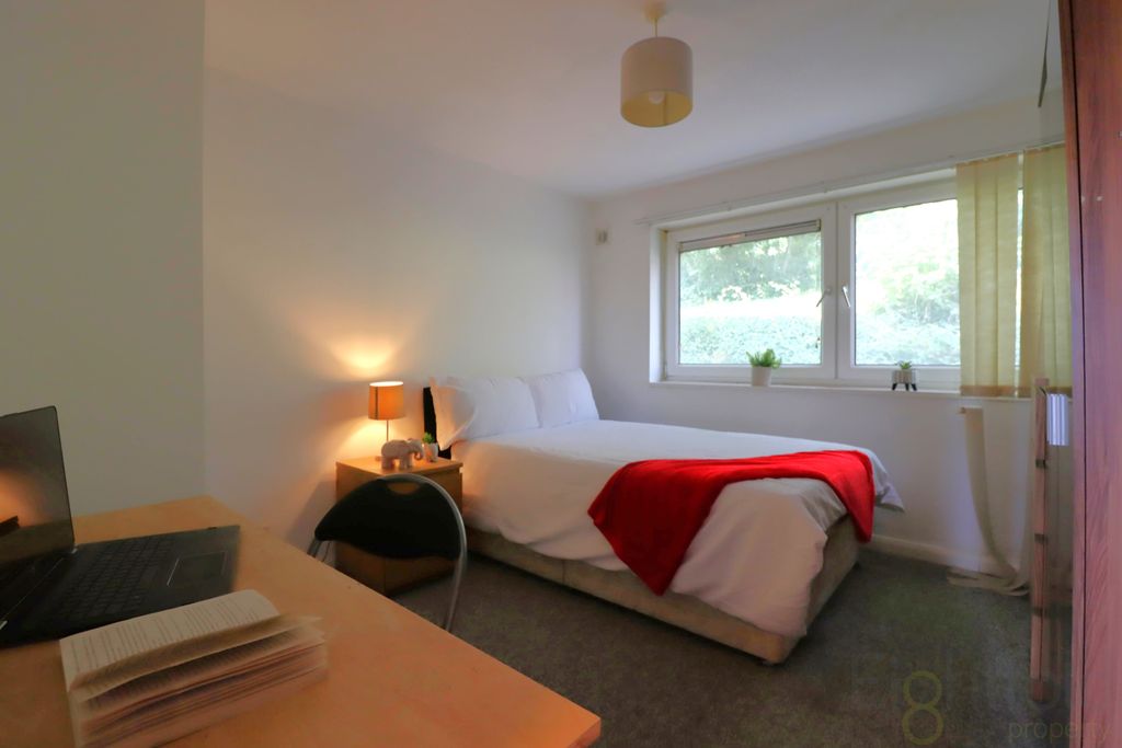 Property photo 2 of 10 Img_0399-Img_0401