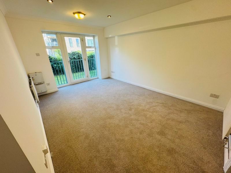 Property photo 2 of 10 Photo 6