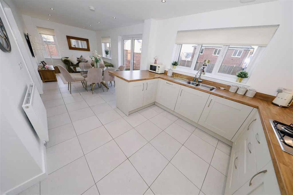 Property photo 2 of 37 B