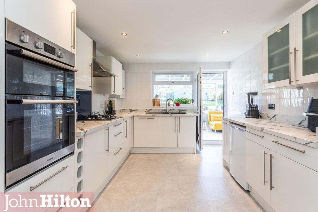 Additional image 5 of 4 bed detached bungalow for saleFairlight Avenue, Telscombe Cliffs BN10