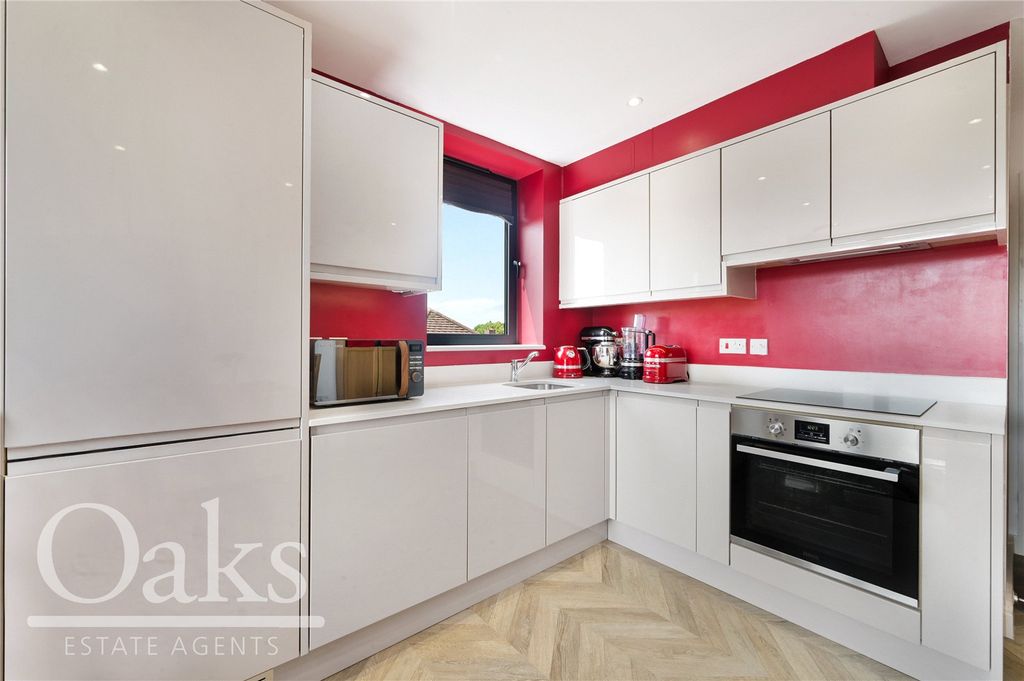 Property photo 3 of 8 Picture No. 06