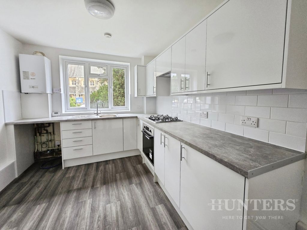 Property photo 2 of 10 Pbox-Img.Jpg