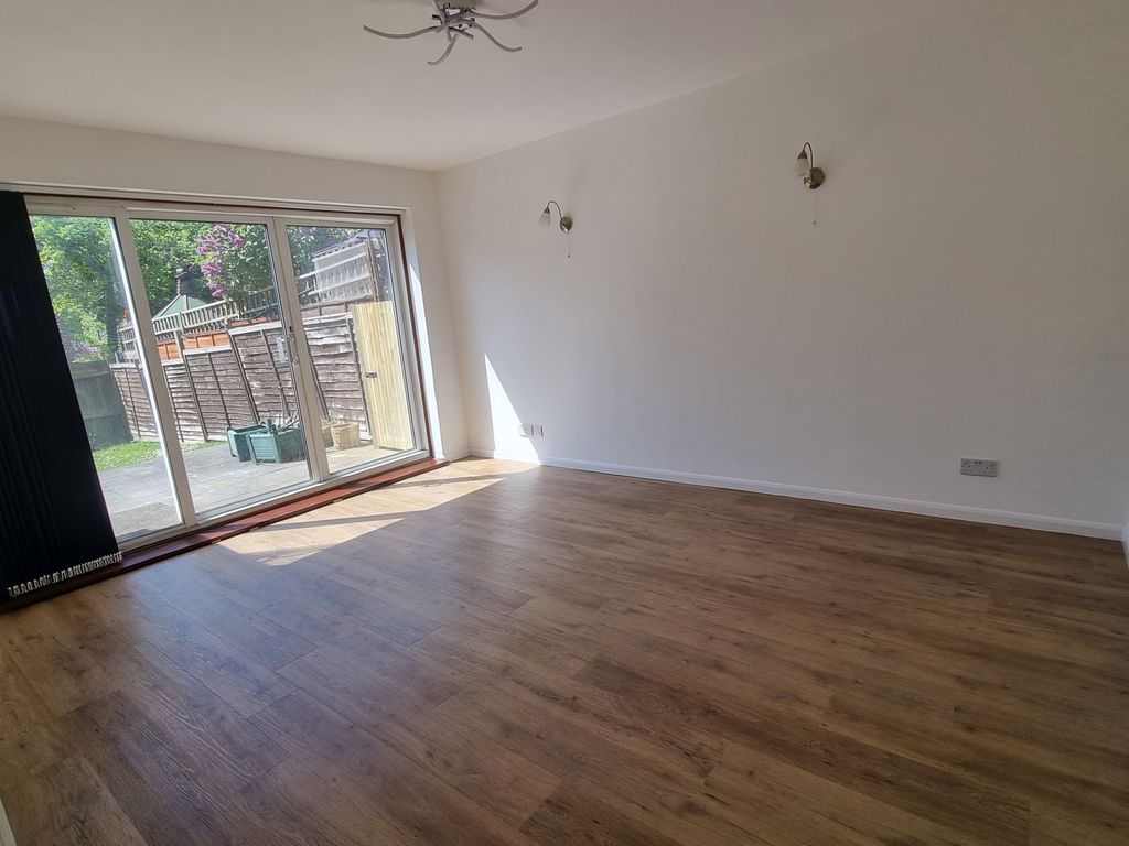 Property photo 2 of 8 Living Room