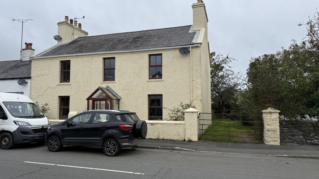 Property photo 1 of 25