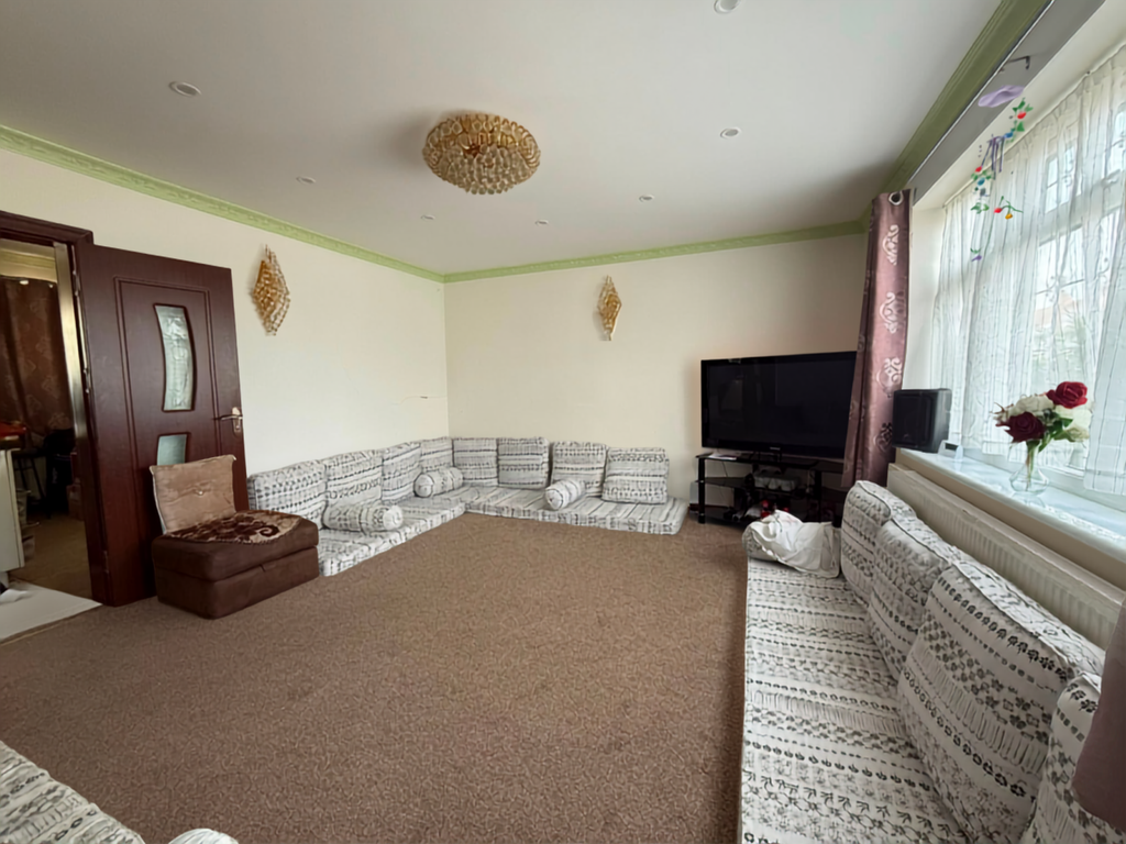Property photo 2 of 12 Untitled Design (11)