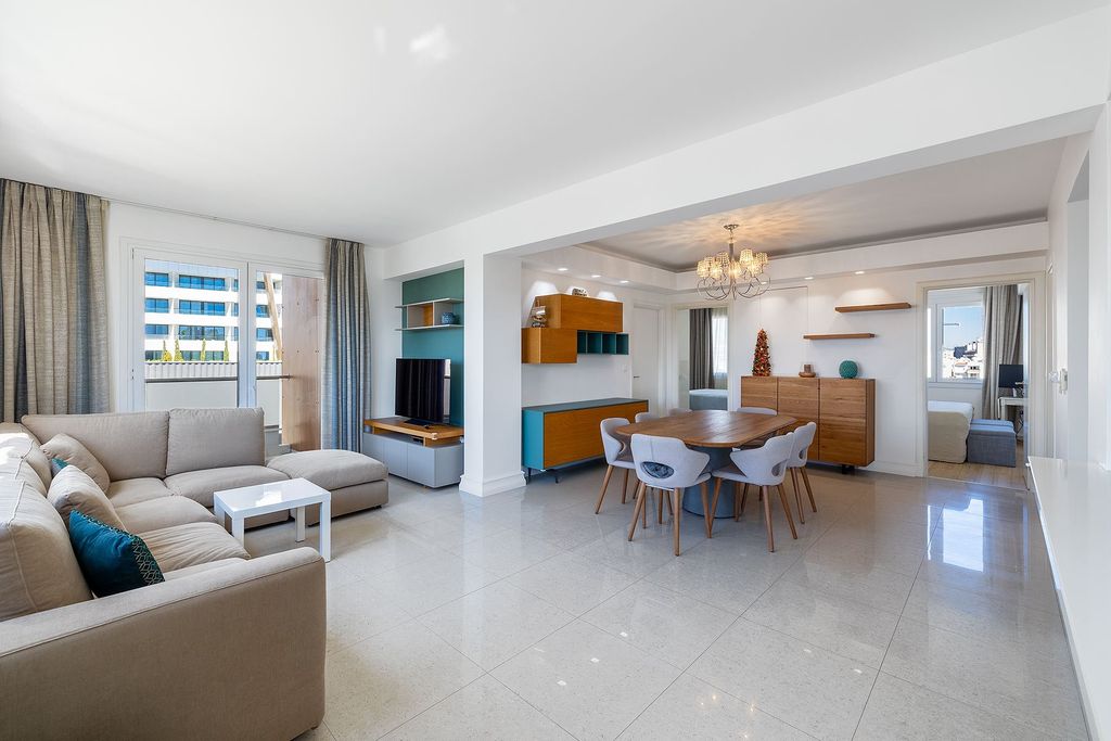 Property photo 1 of 30