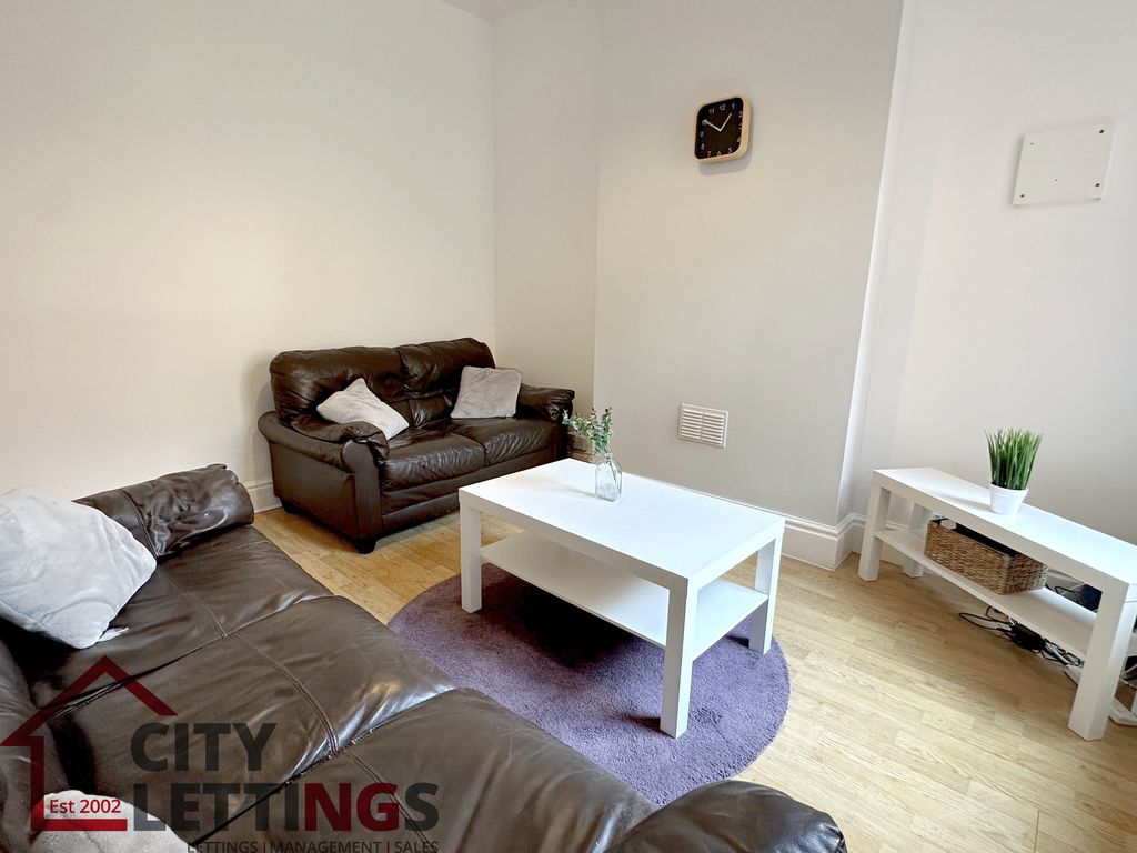 Property photo 3 of 26