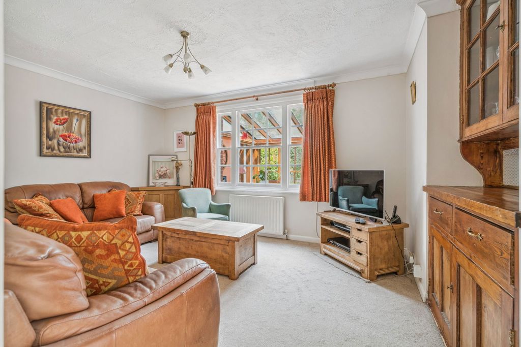 Property photo 3 of 14