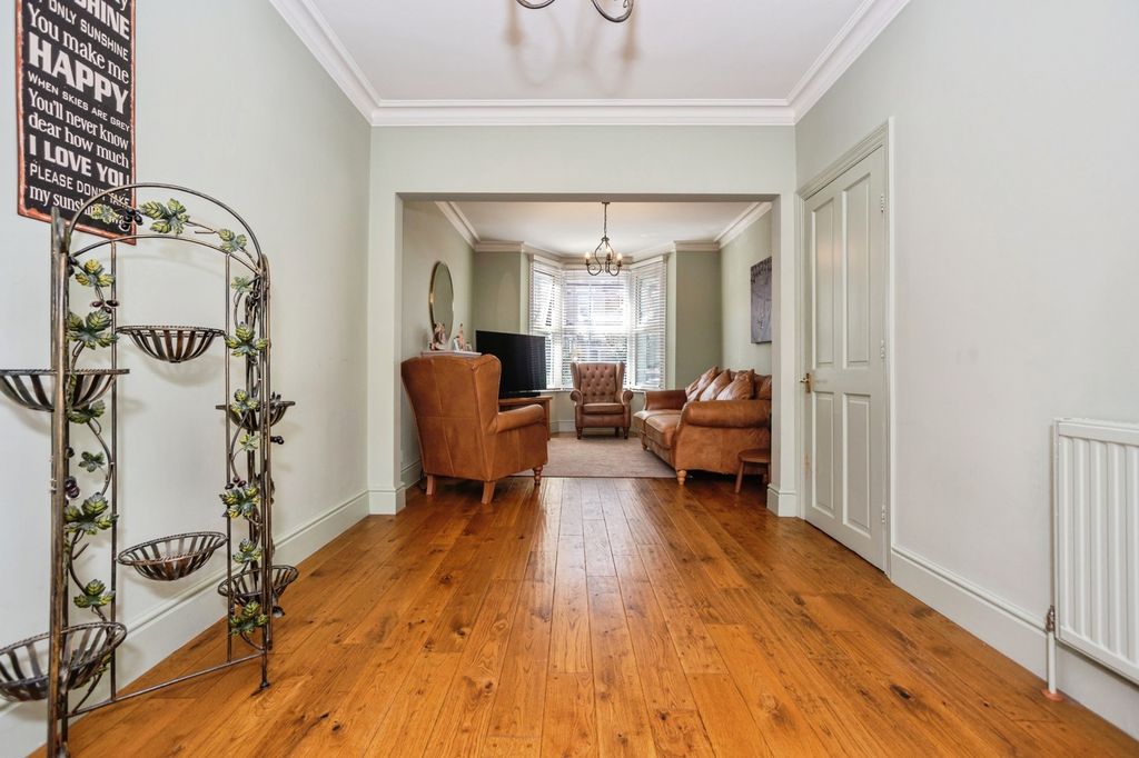 Property photo 1 of 16 Lounge/Dining Room