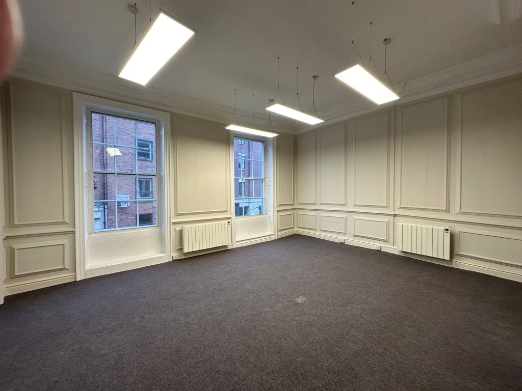 Property photo 3 of 10 Photo 3