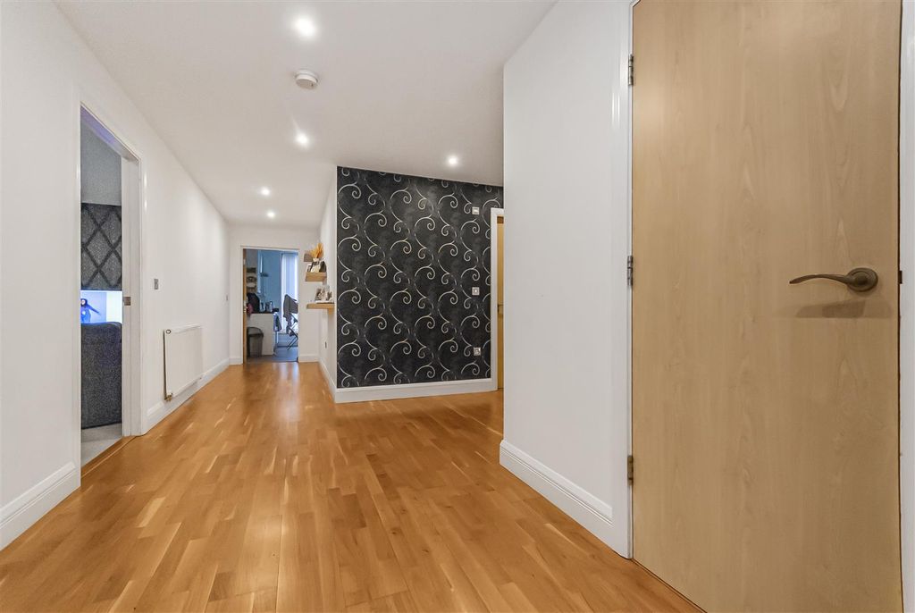 Property photo 2 of 17 Dsc_5634.Jpg