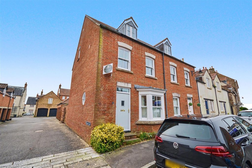 Property photo 1 of 17 New Front.Jpg