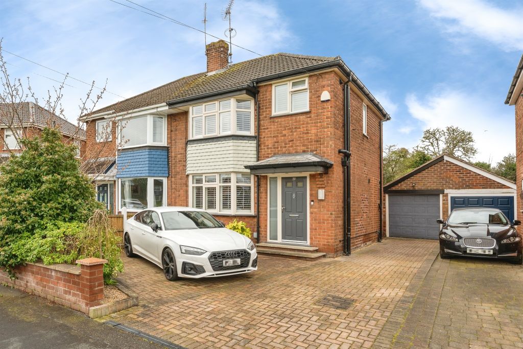 Property photo 1 of 20