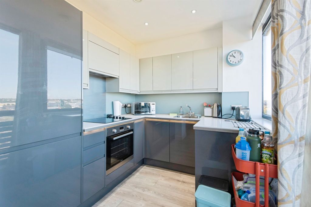 Property photo 3 of 16