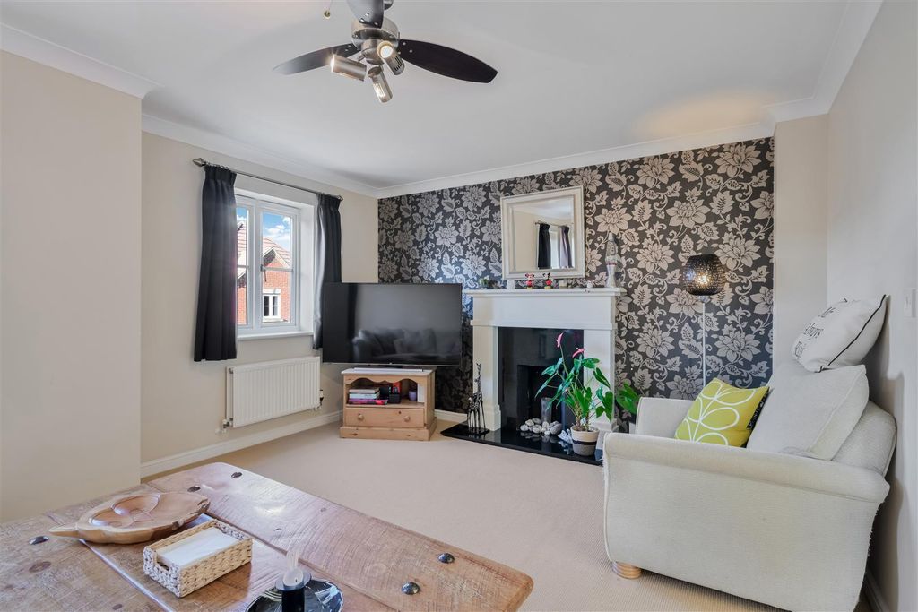 Property photo 3 of 28 Kenney Drive, (28 From 47)-24.Jpg