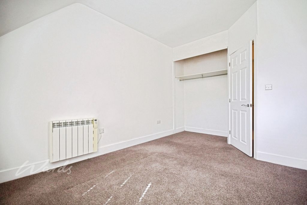 Property photo 3 of 7 Reeves Bed 2 Use