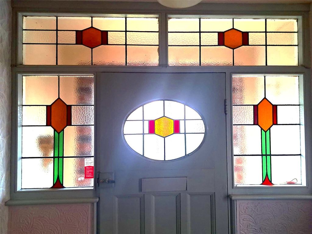 Property photo 2 of 20 Picture No. 29