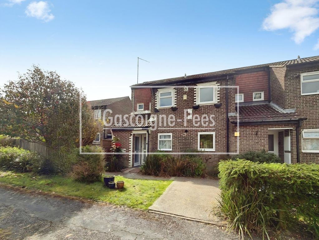 Property photo 1 of 6