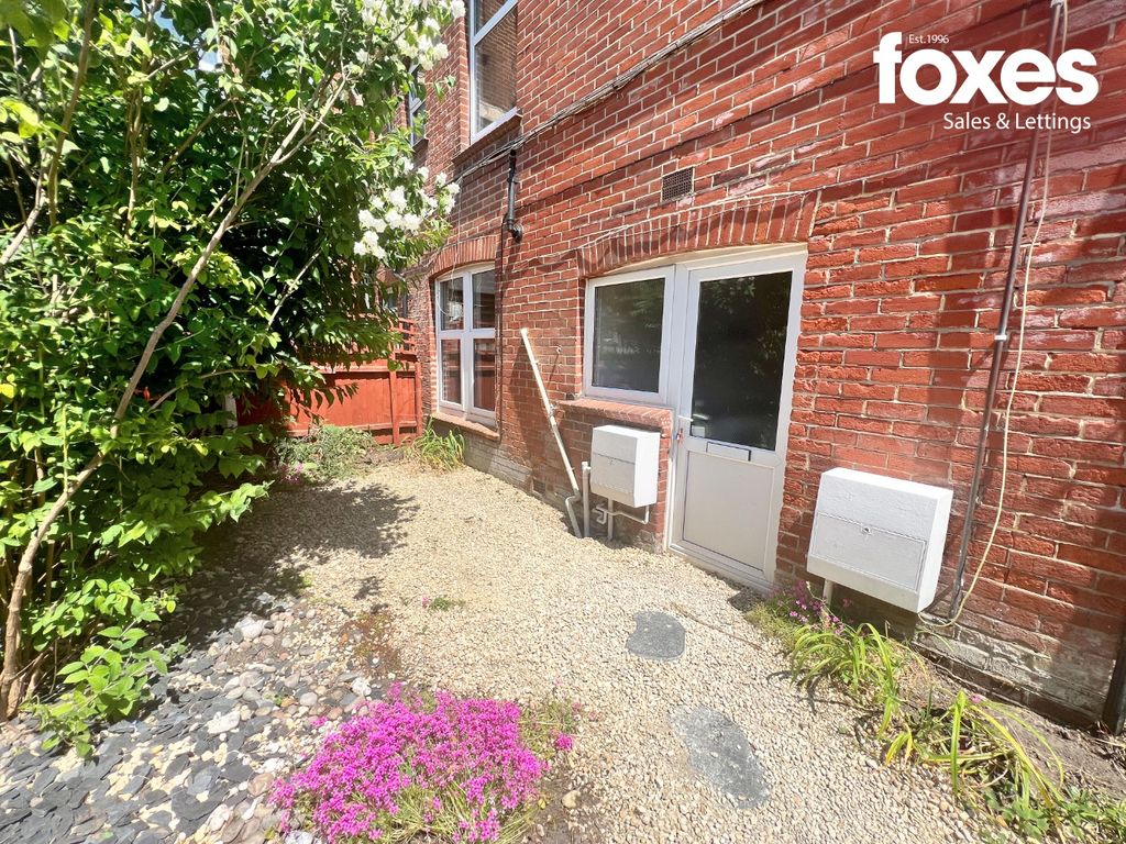 Property photo 1 of 18 2511280