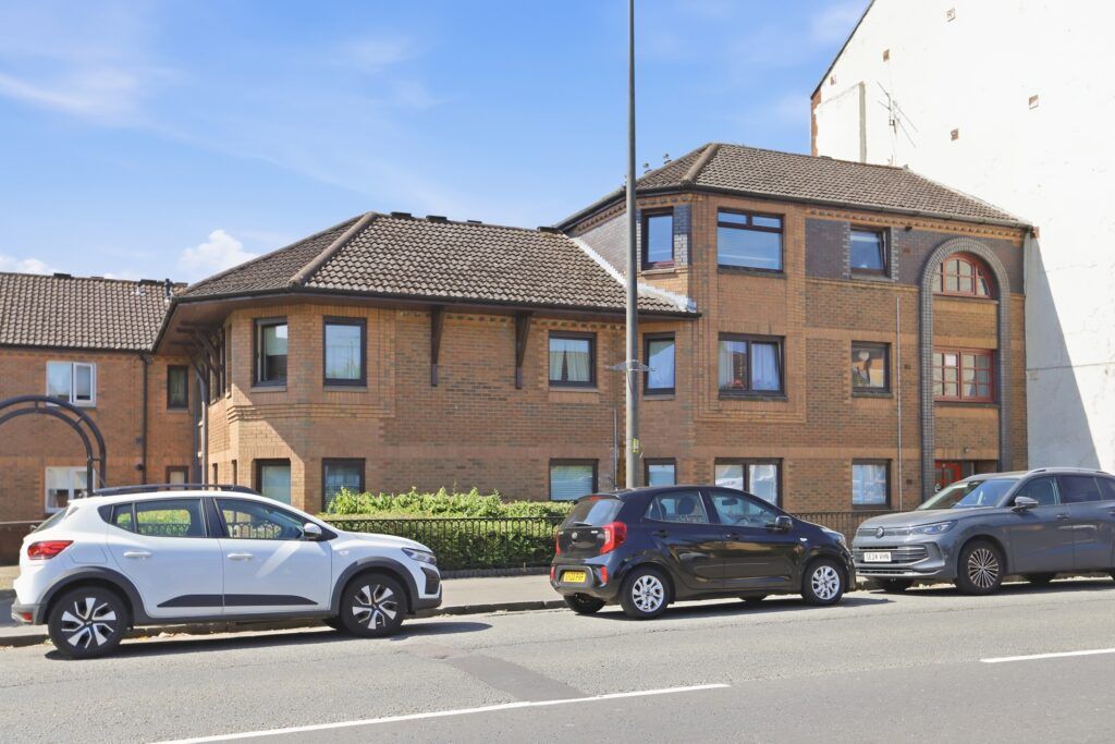Property photo 1 of 16