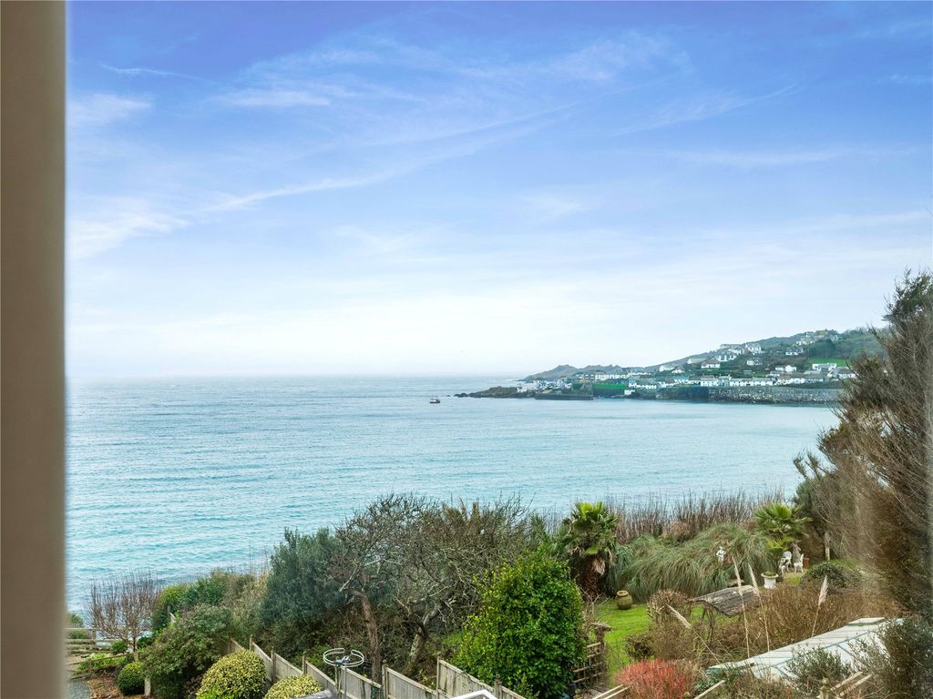 Property photo 2 of 36 Picture No. 31