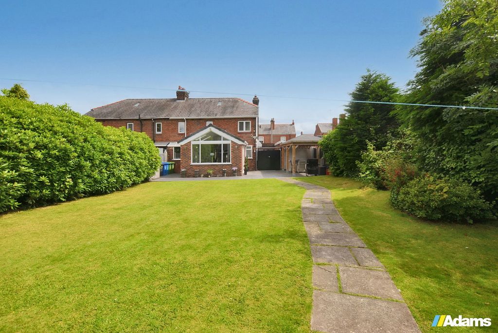 Property photo 2 of 35