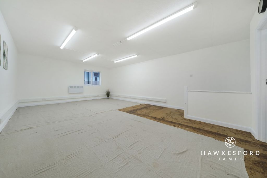 Property photo 2 of 8 Shakespeare Road, Sittingbourne - Office 1