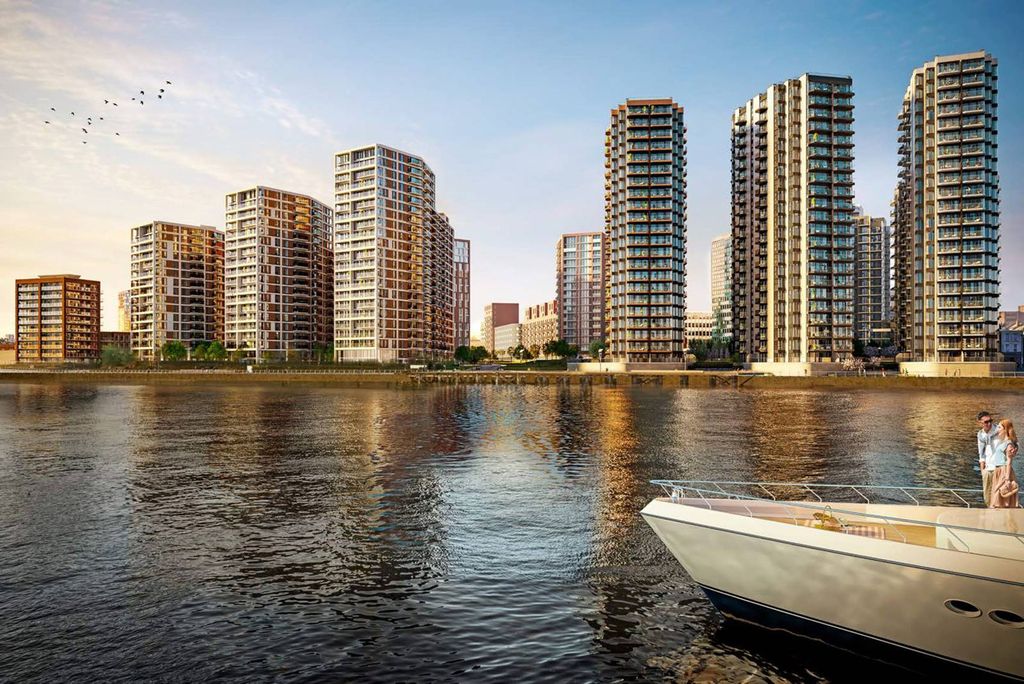 Property photo 2 of 19