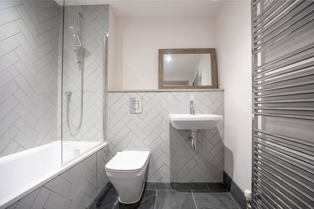Property photo 3 of 9 Picture No. 19