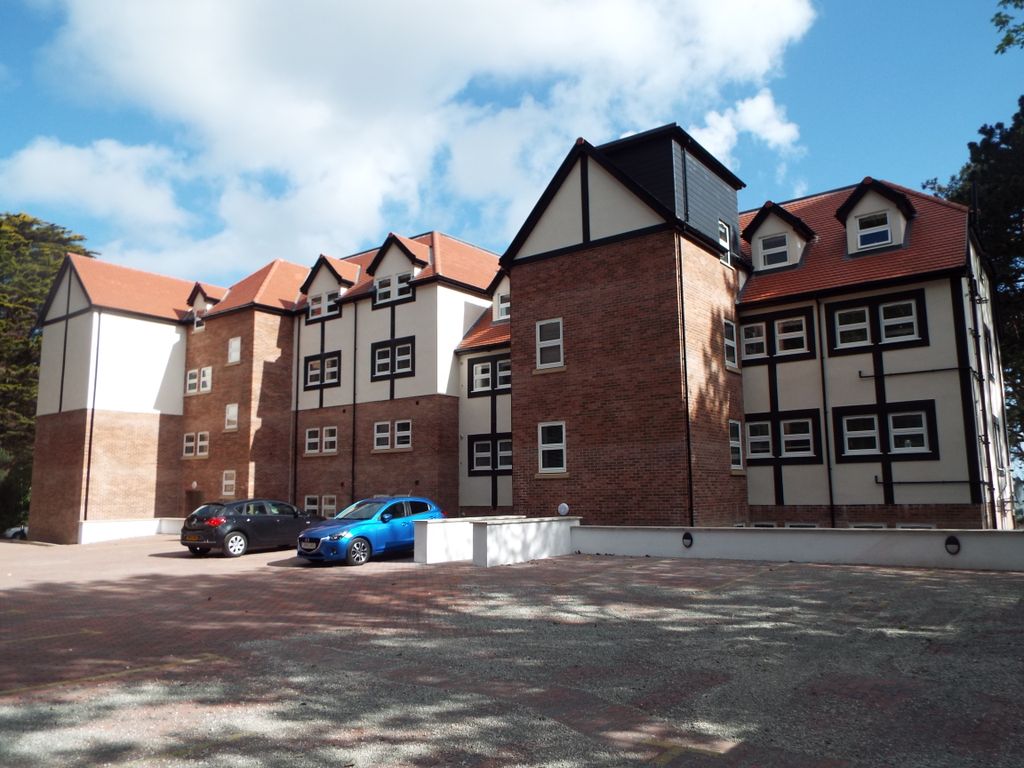 Property photo 3 of 9