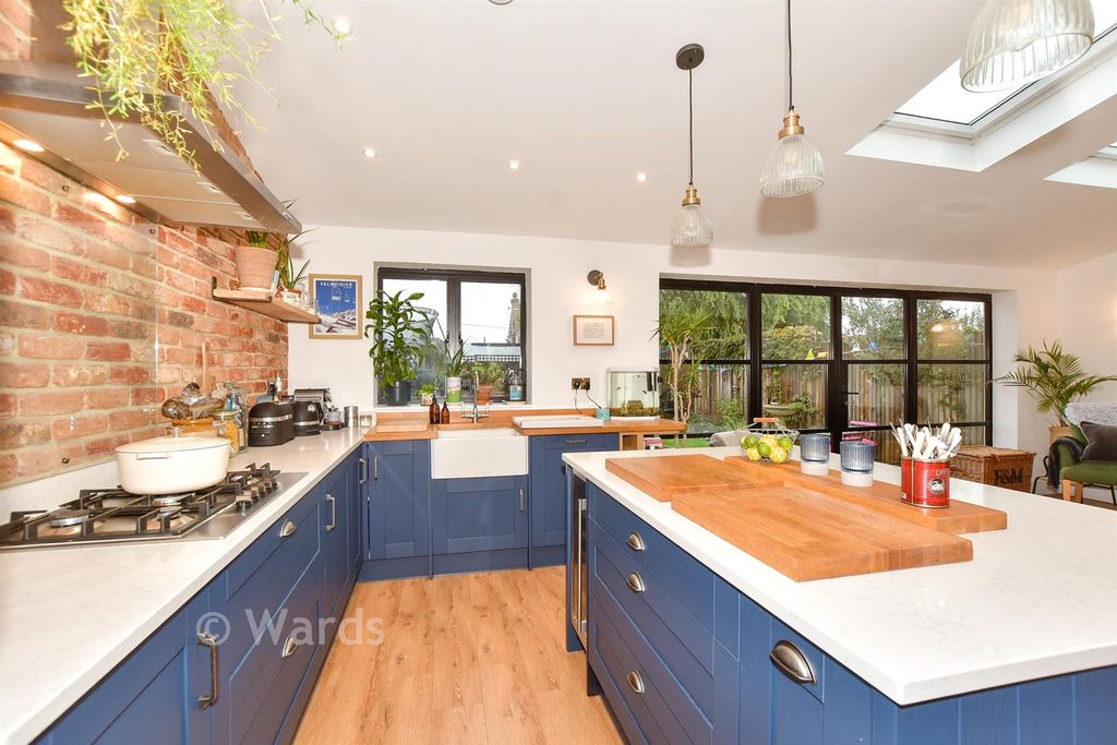 Property photo 3 of 18 Kitchen/ Diner