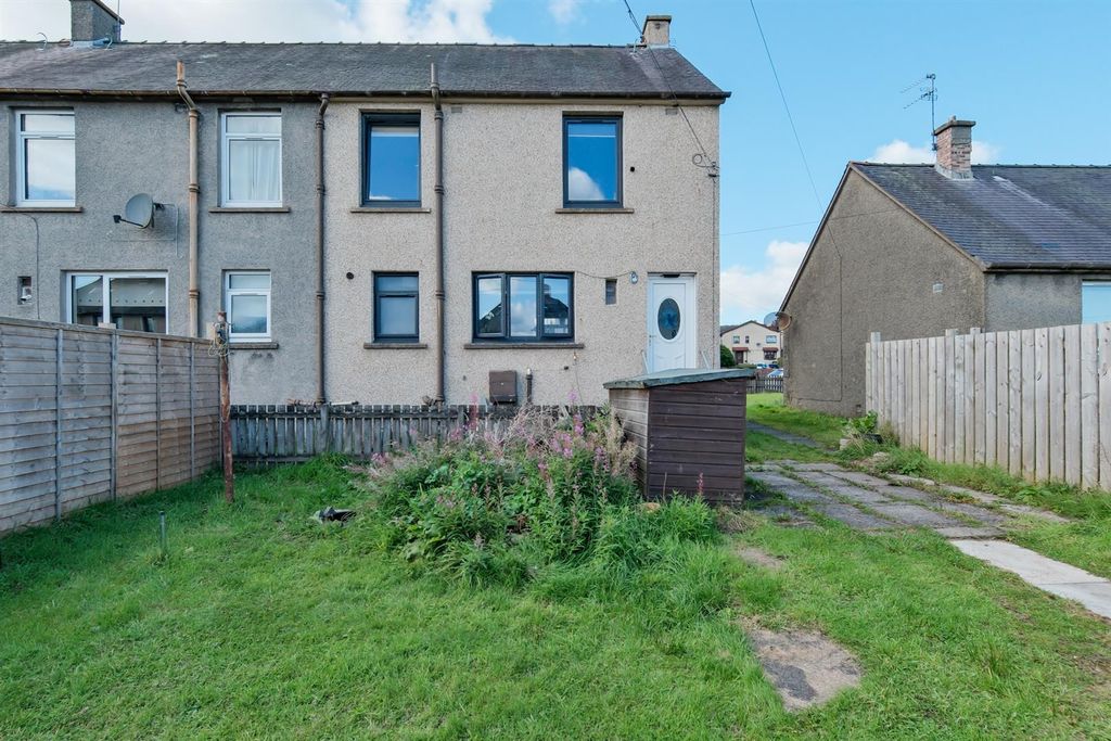 Property photo 3 of 31 004-106 Lanrigg Avenue, Fauldhouse, Bathgate, Eh47