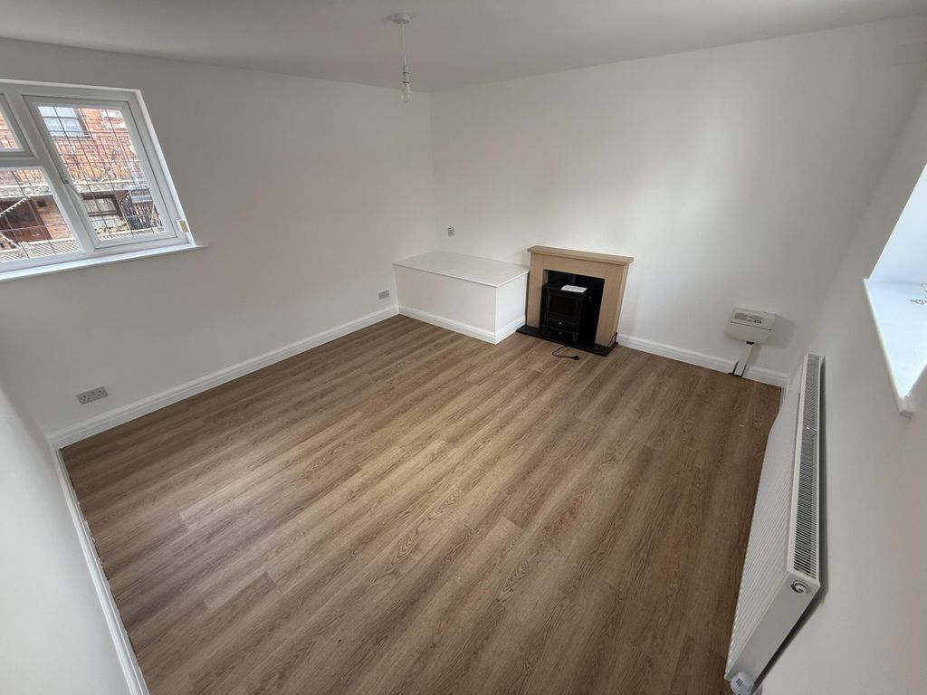 Property photo 2 of 6 Img_5732