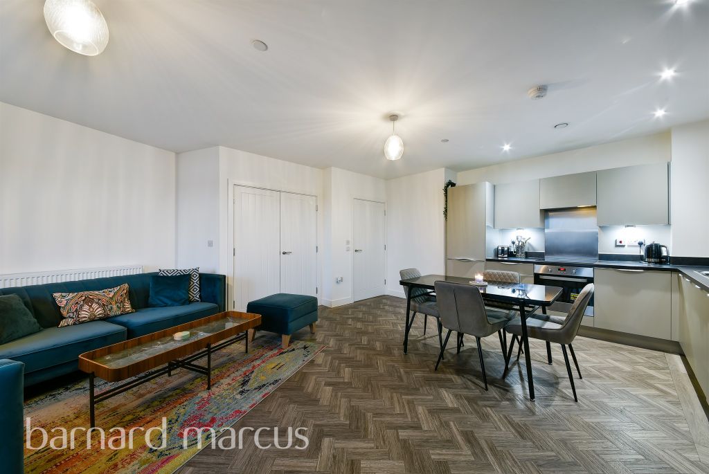 Property photo 3 of 9