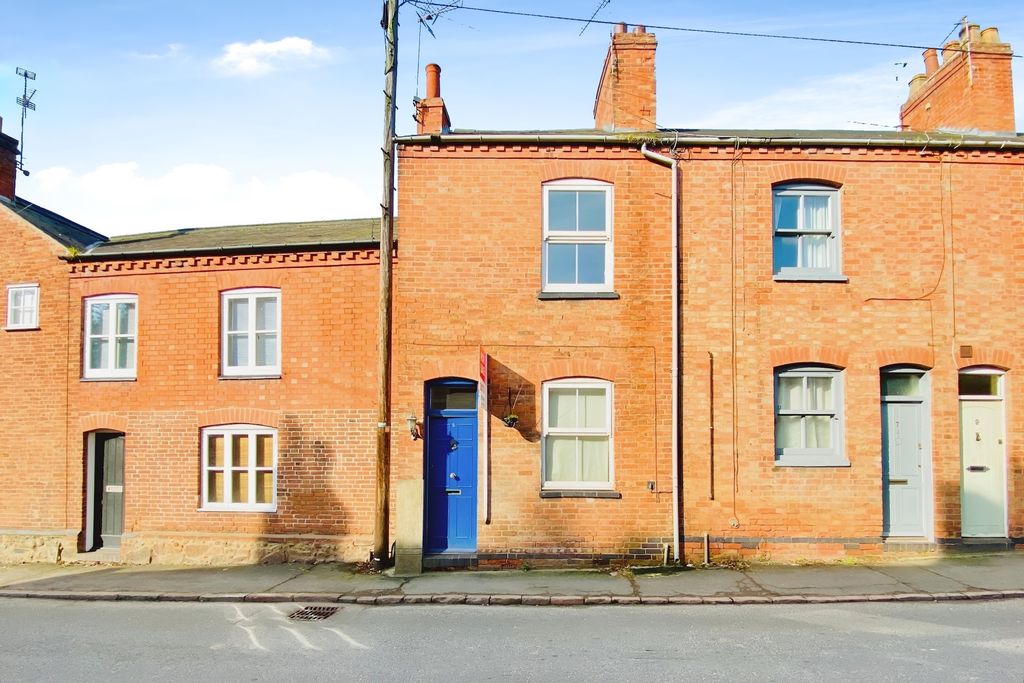 Property photo 1 of 19