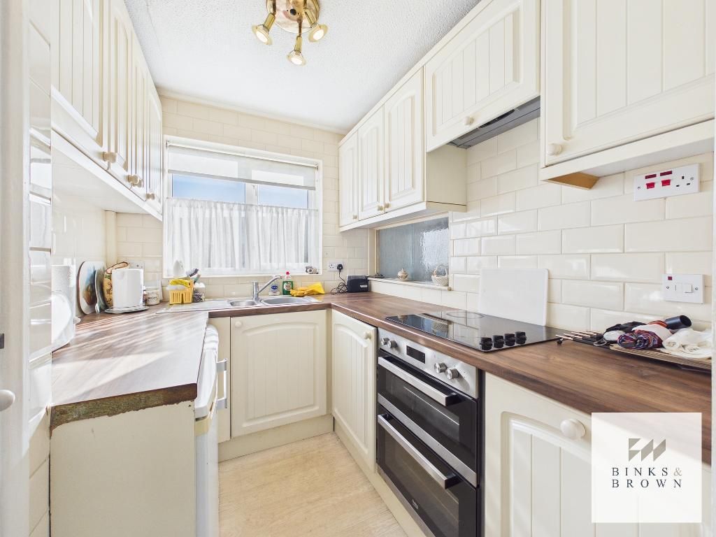 Property photo 3 of 16 Photo 3