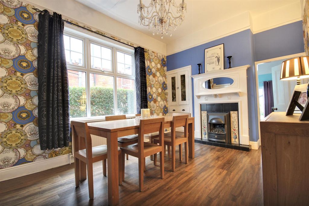 Property photo 3 of 17 Cranleigh (6).Jpg