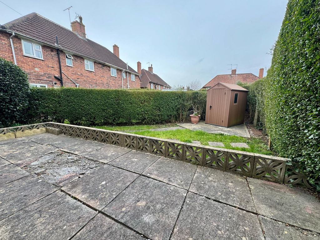 Property photo 2 of 16 Patio In Garden