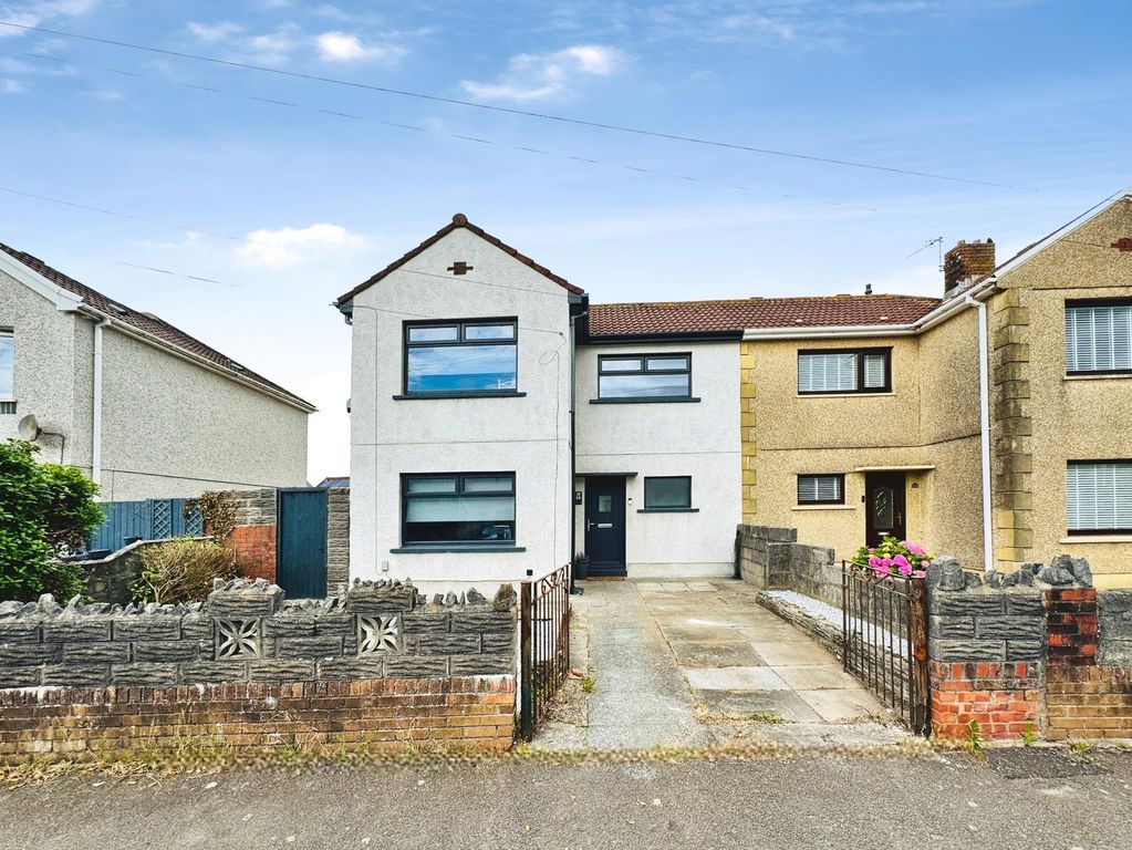 Property photo 1 of 22