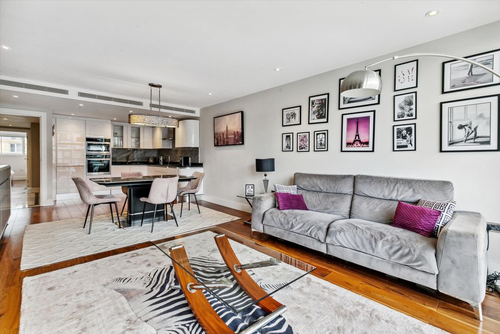 Property photo 3 of 16 Image