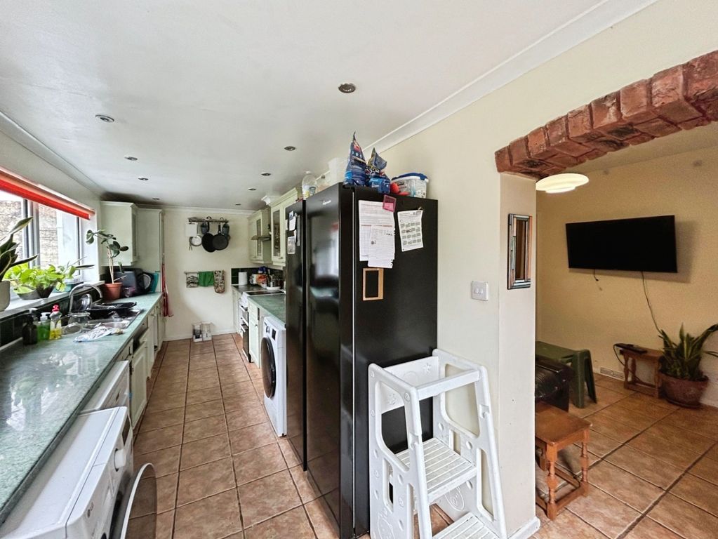 Property photo 3 of 22 5027809