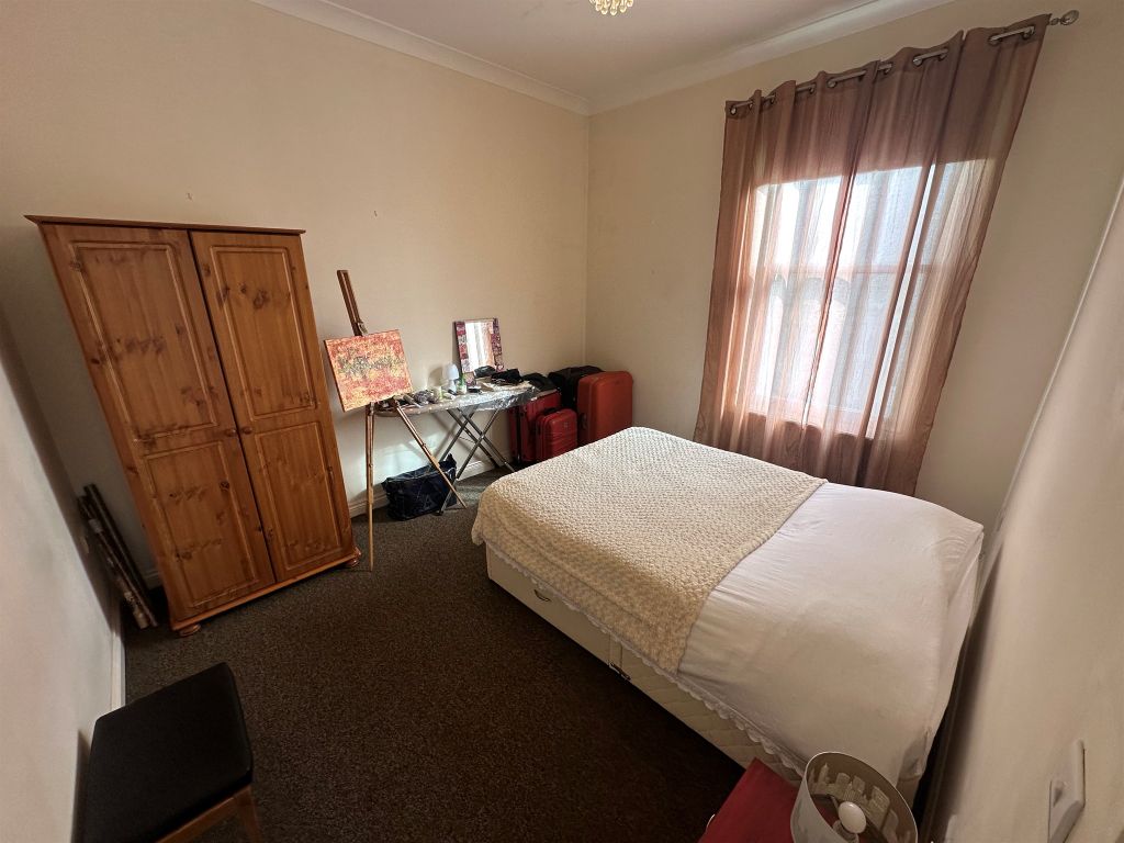 Additional image 12 of 8 bed flat for saleCamperdown, Great Yarmouth NR30